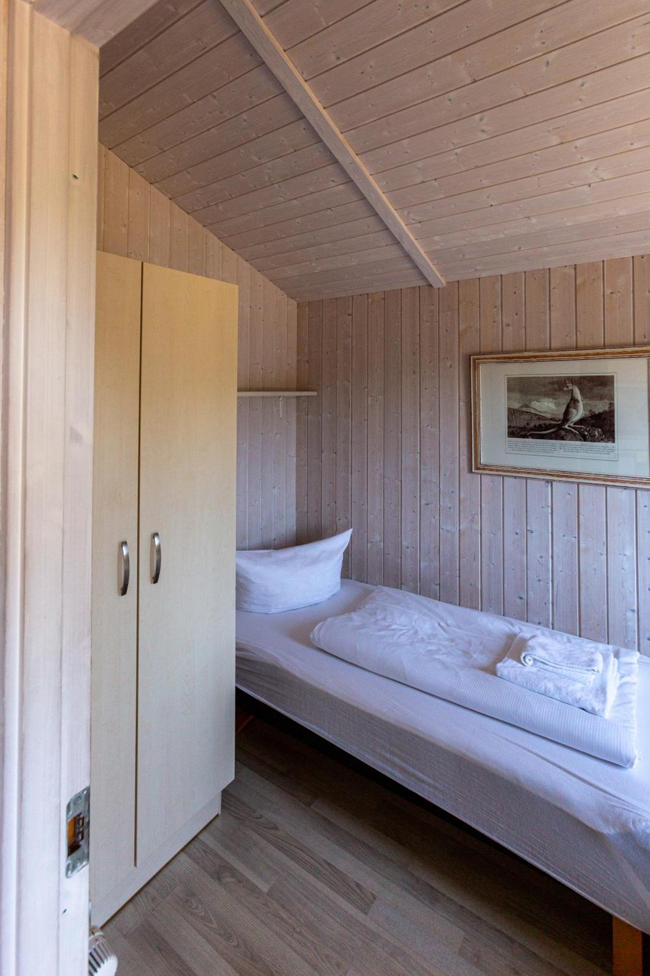 Tropical Islands Resort Briesen  Buitenkant foto