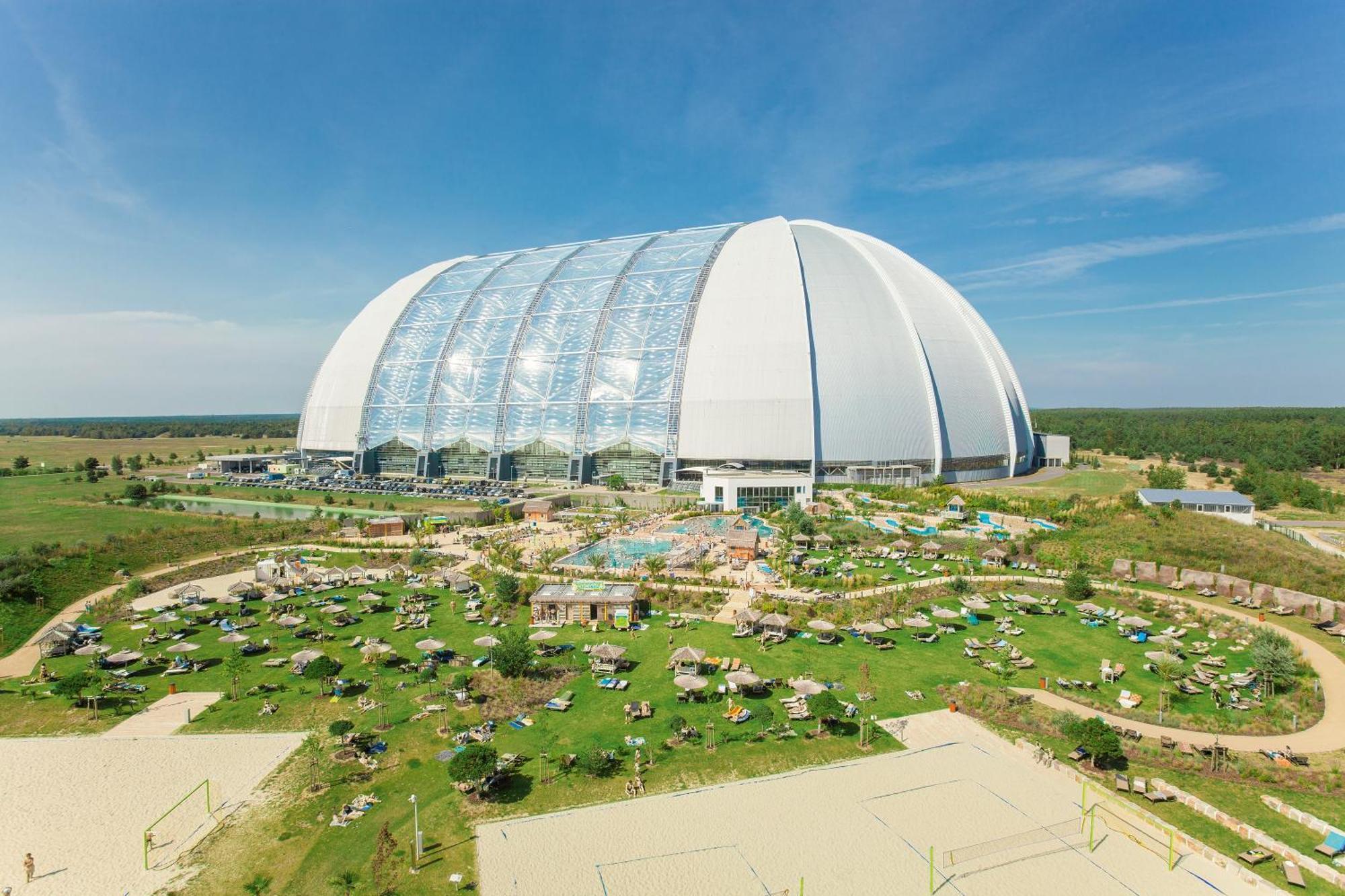 Tropical Islands Resort Briesen  Buitenkant foto