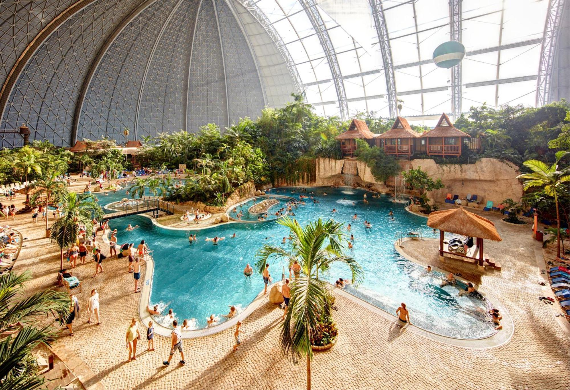 Tropical Islands Resort Briesen  Buitenkant foto